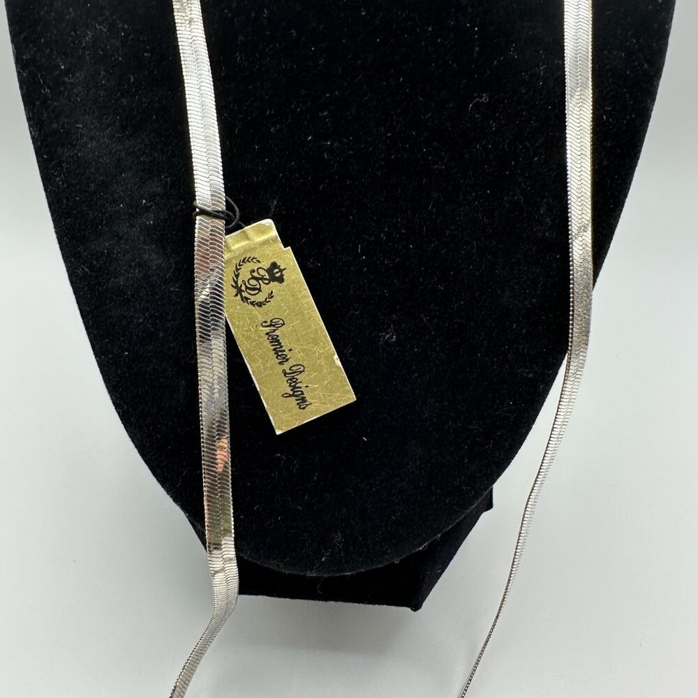 Premier Designs herringbone silver-tone necklace 30”.  With original tag. - Picture 4 of 13